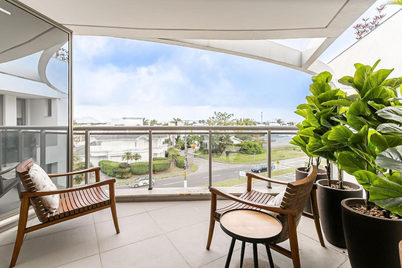 Apartamento de alto padrão a poucos metros da praia em Jurerê Florianópolis Extérieur photo
